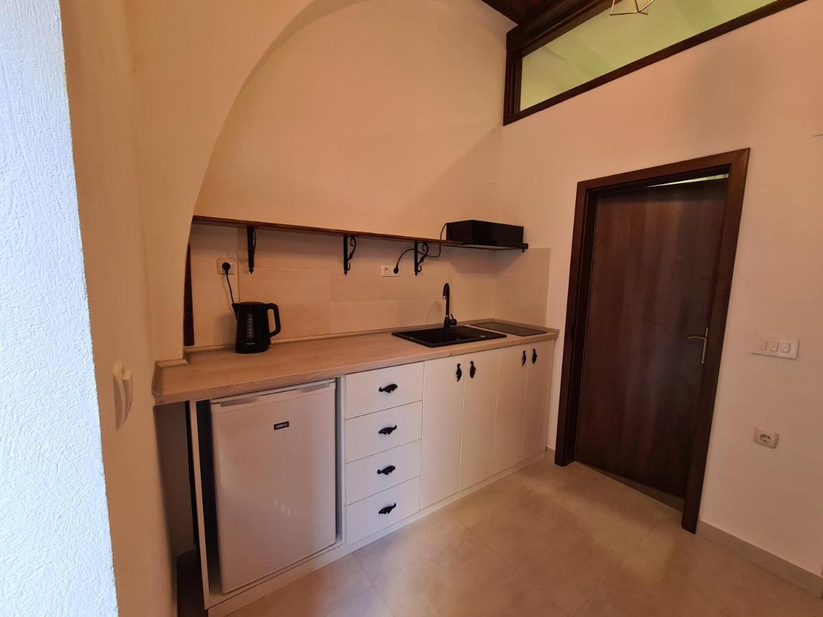 Mistique Apartment ชิเบนิก ภายนอก รูปภาพ